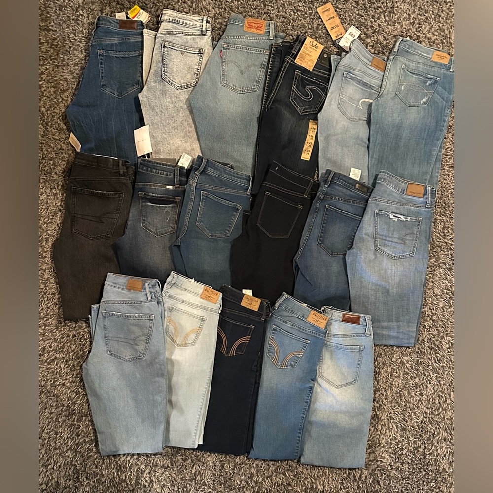 Women’s Size 2/3 Jean Bundle